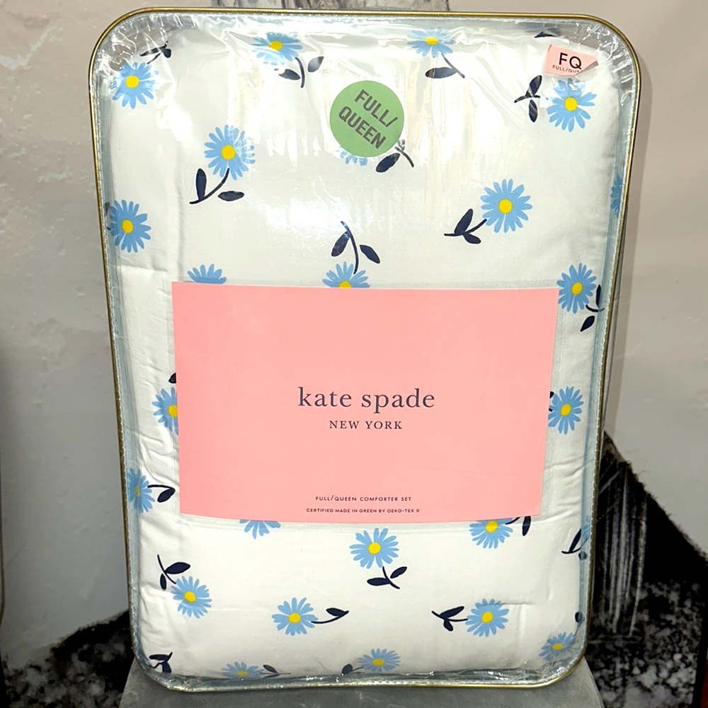 Kate spade full queen comforter set flower power